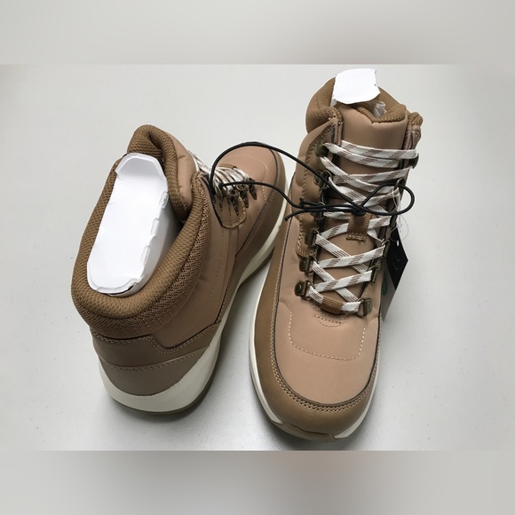 Women's Bergen Hiking Winter Boots - Universal Thread Tan Size 8.5 - Picture 7 of 11